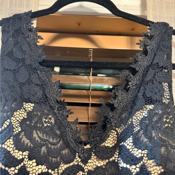 Ever Pretty Black Lace Maxi Dress - Picture 3 of 6